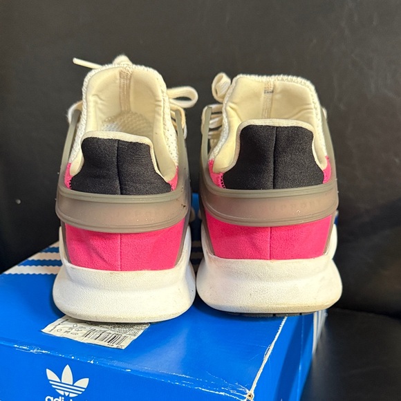 Adidas Originals White and Pink Sneakers - Picture 4 of 5
